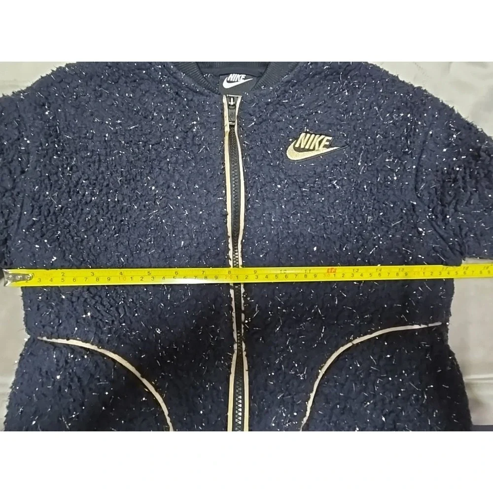 Nike Girls Sherpa Tinsel Jacket Black Gold Sz XL Loose Fit Full Zip Swoosh Logo‎